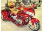 Find best-in-class Commercial Upholstery Service for convertible or vinyl top vehicles